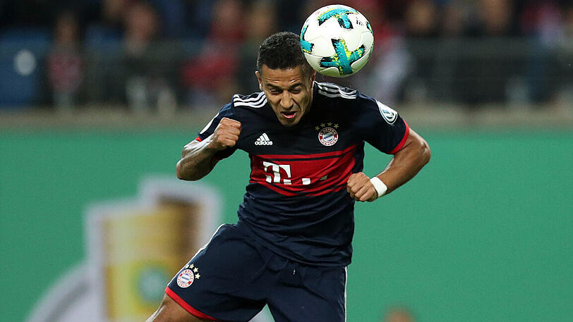 Vielleicht hilft ihm die Nominierung für die Nationalmannschaft. Thiago, bei Celtic auch geschont, ist unter Heynckes wieder aufgeblüht. Wieder ein Unentschieden." Stand 2:6