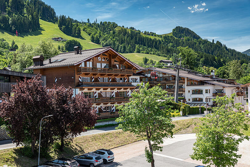 Hotel KAISERHOF Kitzbühel mit Panorama