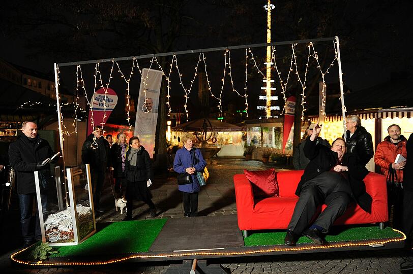 Hier mehr Bilder von der Wiege-Aktion mit Ottfried Fischer auf dem Viktualienmarkt....