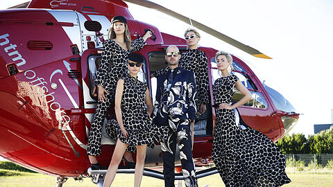 Hatten Spaß beim Shooting: Christine Theiss, Natascha Grün, Stefan M. Pauli und die Meise-Zwillinge.
