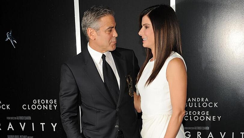 George Clooney und Sandra Bullock feiern in New York die Premiere von "Gravity" George Clooney und Sandra Bullock feiern in New York die Premiere von "Gravity"