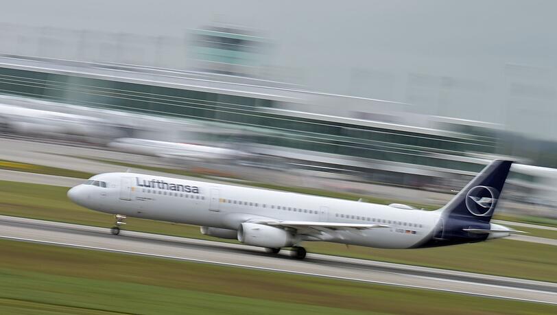 Lufthansa-Chef-E-Fuels-geh-ren-in-Flugzeuge-statt-in-Autos