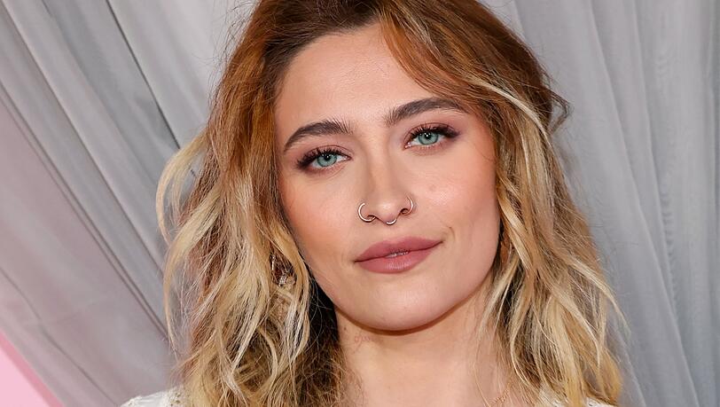 Paris Jackson ist die Tochter des 2009 verstorbenen Popstars Michael Jackson. Paris Jackson ist die Tochter des 2009 verstorbenen Popstars Michael Jackson.