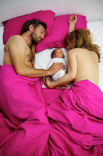 So sieht eigentlich das Glück aus: Georgio (Vincent Cassel) und Tony (Emmanuelle Bercot) mit ihrem Baby.