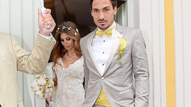 Frisch verheiratet: Mats Hummels und seine Frau Cathy Fischer. Frisch verheiratet: Mats Hummels und seine Frau Cathy Fischer.