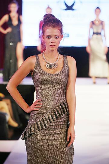 Der AZ-Modelcontest feiert Finale im Silbersaal des Deutschen Theaters. Am Ende war es Jeannie, die die Jury am meisten überzeugt hat. Die 23-Jährige ist die neue Schöne Münchnerin. Die Bilder des Galaabends zum Durchklicken.