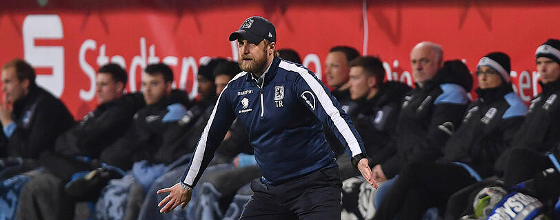 Plant mit seinen Löwen die Saisonvorbereitung der kommenden Spielzeit: Daniel Bierofka, Trainer des TSV 1860 München.