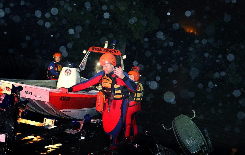 Kein Aufatmen in Passau: Die Nacht in Bildern.