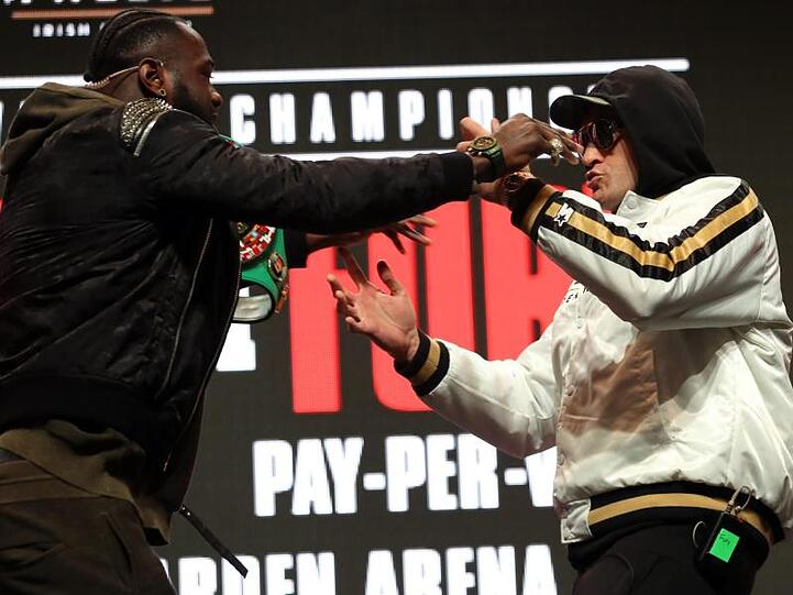 Treffen in Las Vegas aufeinander: Deontay Wilder (l) und Tyson Fury.