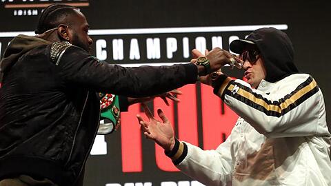 Treffen in Las Vegas aufeinander: Deontay Wilder (l) und Tyson Fury.