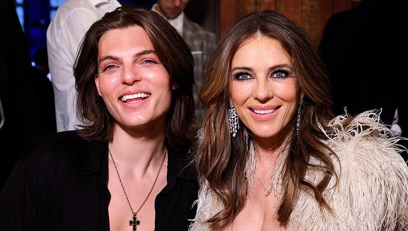 Liz-Hurley-bezaubert-mit-Sohn-Damian-in-D-sseldorf