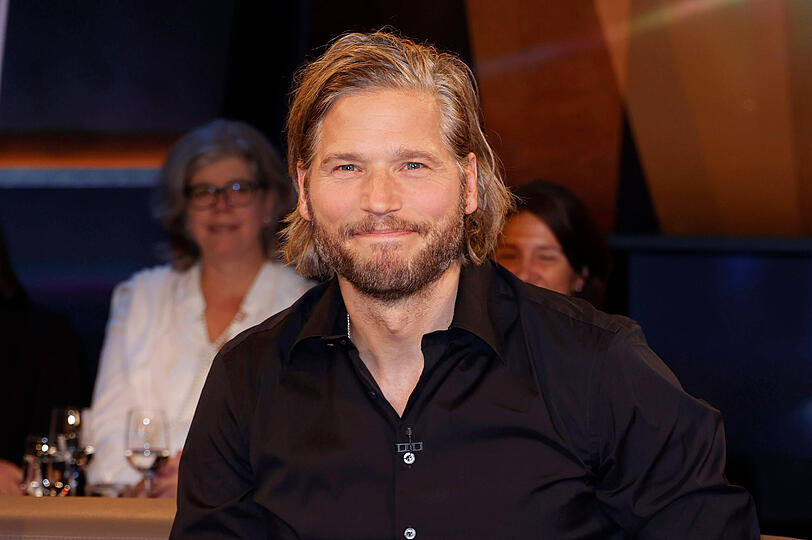 Sebastian Ströbel ("Markus Kofler") wurde bei "Die Bergretter" zu Martin Grubers ("Andreas Marthaler") Nachfolger als Leiter der Bergrettung.