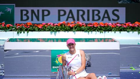 Iga Swiatek hat das Indian-Wells-Finale in zwei Sätzen gewonnen.