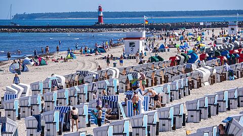 Im Jahr 2024 verzeichnete die Tourismus-Branche trotz Wirtschaftskrise ein Rekordjahr mit gut 496 Millionen Übernachtungen.