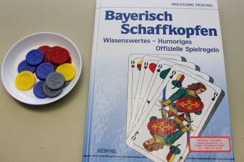 Wolfgang Peschels Buch ist ein Klassiker unter der Schafkopf-Sachbüchern.