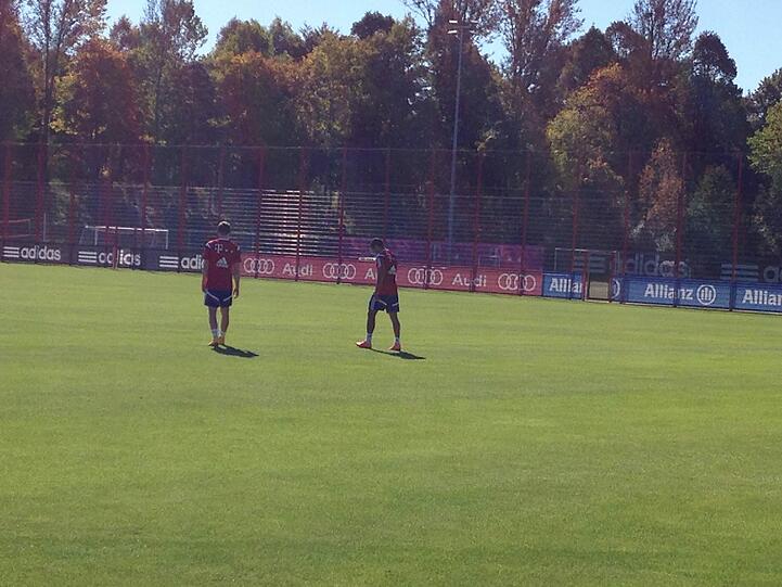Thiago ist wieder im FC-Bayern-Training dabei: Die Bilder von der Säbener Straße.