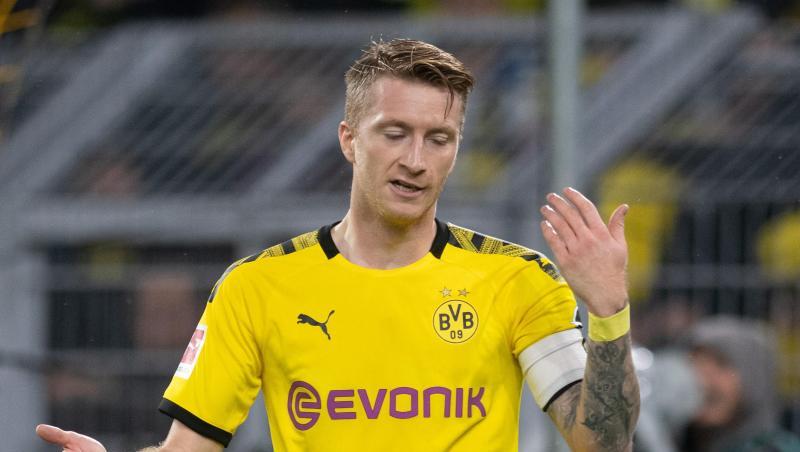 Dortmunds Marco Reus reagiert nach einer vergebenen Torgelegenheit. Foto: Bernd Thissen/dpa Dortmunds Marco Reus reagiert nach einer vergebenen Torgelegenheit. Foto: Bernd Thissen/dpa
