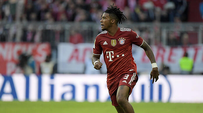 Feierte gegen Hoffenheim sein Startelf-Debüt in der Bundesliga für den FC Bayern: Omar Richards.