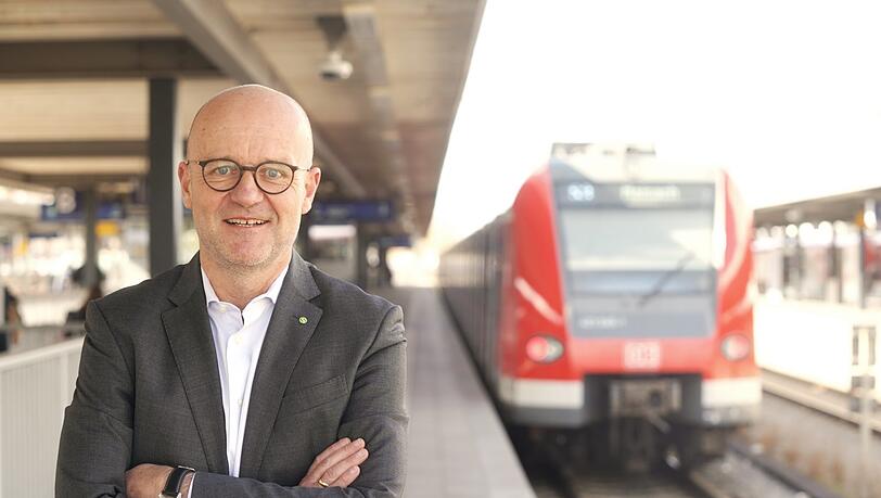 Heiko Büttner am Ostbahnhof. Der Chef der Münchner S-Bahn glaubt, dass in Zukunft MVV-Tarife flexibler werden müssen.
