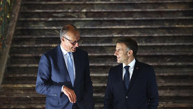Merz und Macron haben die große Bedeutung der deutsch-französischen Zusammenarbeit für Europa betont, nicht nur in Verteidigungsfragen. Merz und Macron haben die große Bedeutung der deutsch-französischen Zusammenarbeit für Europa betont, nicht nur in Verteidigungsfragen.