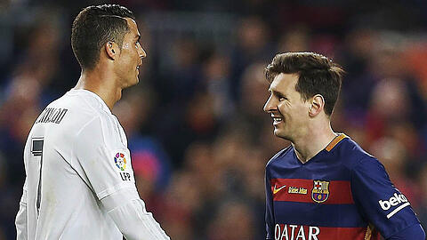 Ewige Rivalen: Cristiano Ronaldo und Lionel Messi (rechts).
