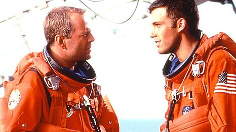 Bruce Willis (l.) und Ben Affleck sorgten in "Armageddon" nicht nur f&uuml;r Action, sondern auch Emotionen.