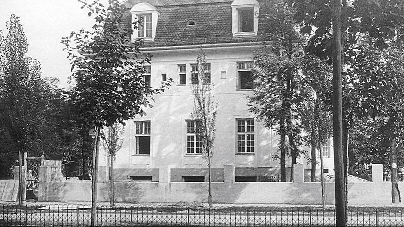 Die Villa von Thomas Mann in Bogenhausen ist auf diesem Foto noch nicht fertig gebaut. Hier arbeitet Mann 1920 an seiner "Jüdischen Frage".