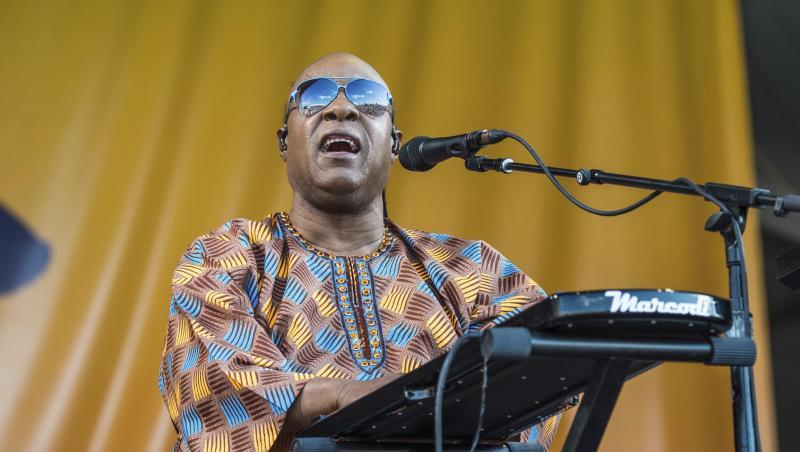 Stevie Wonder versicherte, dass es ihm gut ginge. Stevie Wonder versicherte, dass es ihm gut ginge.