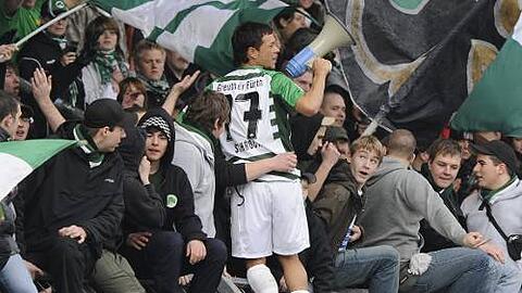 Da darf schon mal gejubelt werden: Stephan Schröck genießt den Triumph über die Münchner Löwen.