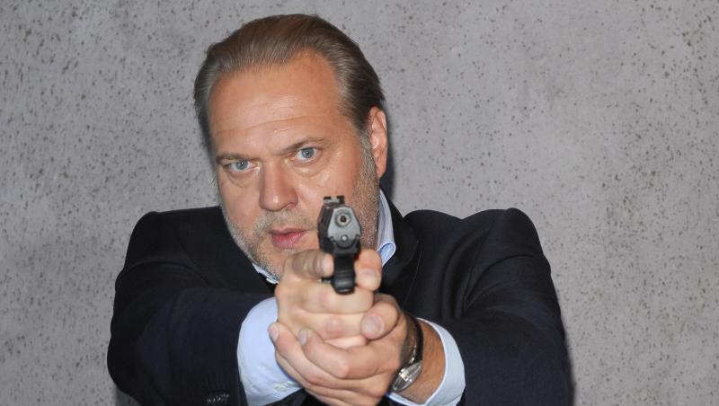 In "Der Alte" spielt Jan-Gregor Kremp den Kriminalhauptkommissar Richard Voss. Der ZDF-Krimi hat am Freitagabend das Quotenrennen für sich entschieden. In "Der Alte" spielt Jan-Gregor Kremp den Kriminalhauptkommissar Richard Voss. Der ZDF-Krimi hat am Freitagabend das Quotenrennen für sich entschieden.