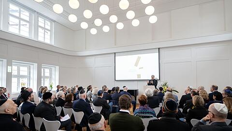 Die erste Veranstaltung im neuen j&uuml;dischen Kulturzentrum in Bayreuth war ein Festakt zur Er&ouml;ffnung.
