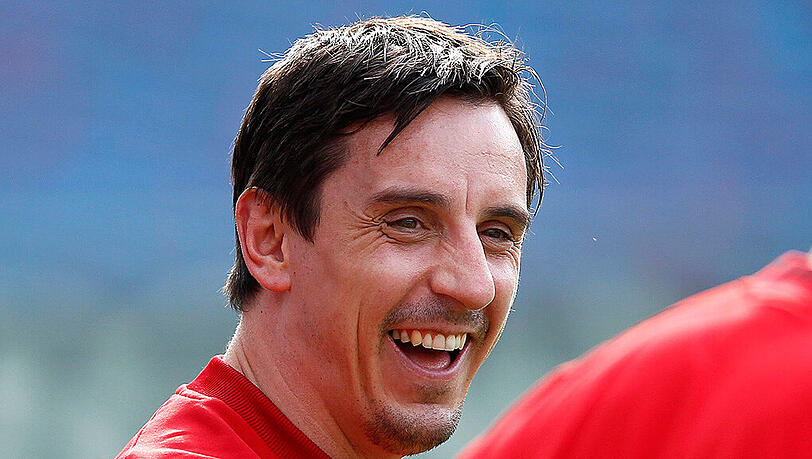 Die Manchester United-Legende Gary Neville wird neuer Trainer beim FC Valencia. Die Manchester United-Legende Gary Neville wird neuer Trainer beim FC Valencia.