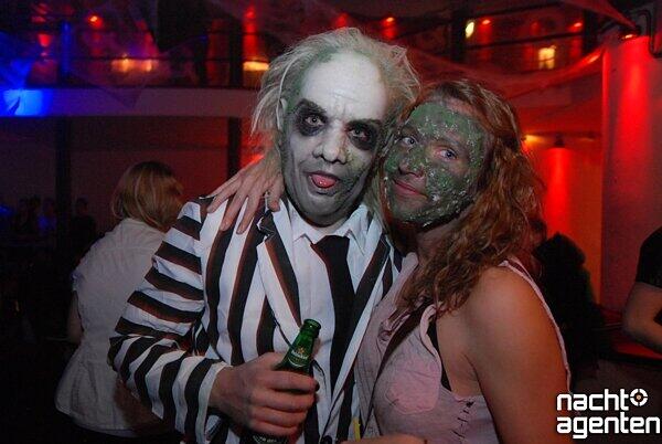 Bereits am Wochenende feierten die Münchner in den Clubs Halloween - Gruselig wird heuer auch Allerheiligen eingeläutet!