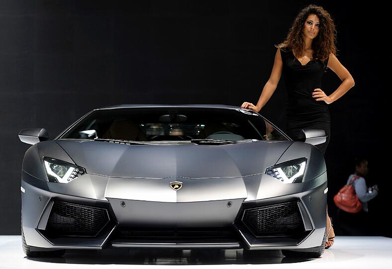 Hybrid-Technik kommt bei diesem Boliden von Lamborghini allerdings eher nicht zum Einsatz.
