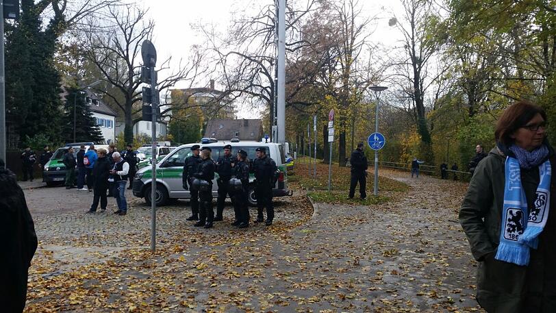 Impressionen vor dem Münchner Derby.