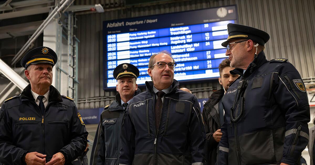 Bundespolizei-beschlagnahmt-300-gef-hrliche-Gegenst-nde