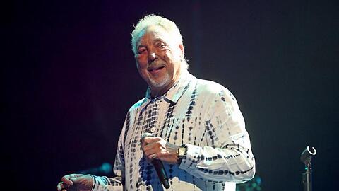 Tom Jones auf dem Tollwood in München.