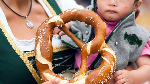 Mit den Zwergeln auf der Wiesn kann es schön sein, wenn man ein paar Dinge beachtet.