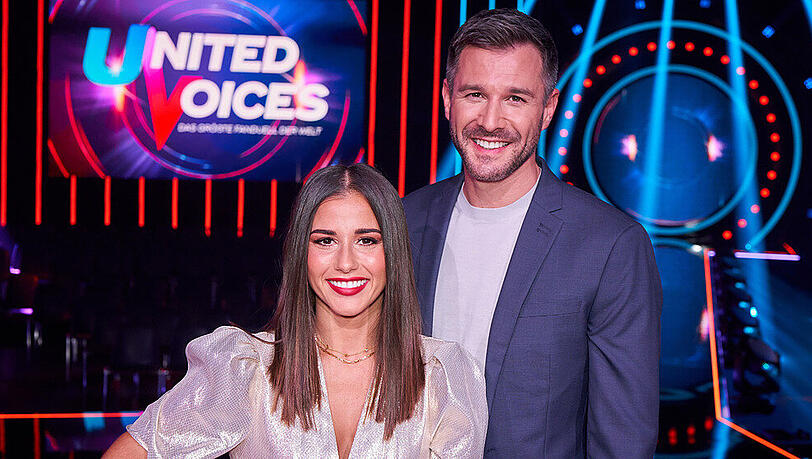 Sarah Lombardi und Jochen Schropp werden gemeinsam durch die TV-Show "United Voices" führen Sarah Lombardi und Jochen Schropp werden gemeinsam durch die TV-Show "United Voices" führen