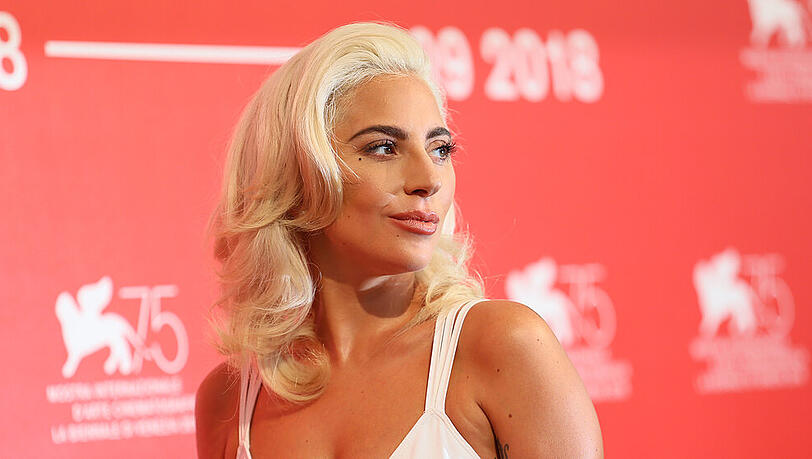 Lady Gaga hat ein neues Lied veröffentlicht, das Album soll in Kürze folgen. Lady Gaga hat ein neues Lied veröffentlicht, das Album soll in Kürze folgen.