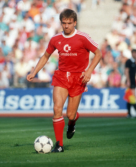 1986/87: Hansi Flick.