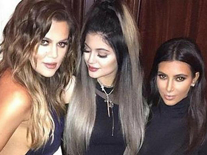 Die Kardashian-Schwestern machen auch von vorne was her