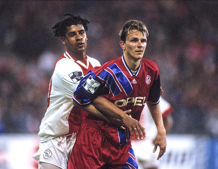 ... als Frank Rijkaard und Co. die Bayern mit 5:2 vom Platz fegten und ins Finale einzogen.