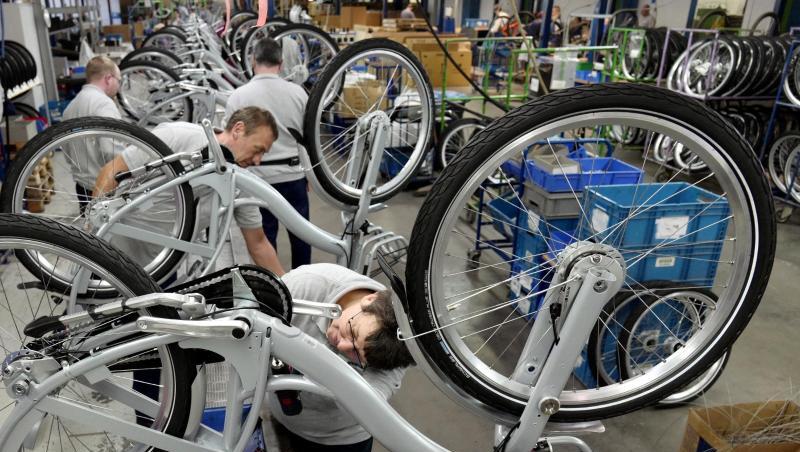 Produktion beim Fahrradhersteller Sachsenring Bike Manufaktur GmbH. Produktion beim Fahrradhersteller Sachsenring Bike Manufaktur GmbH.
