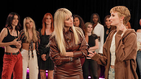 Zwei neue Frisuren, bitte! Heidi Klum und GNTM-Kandidatin Anya haben einen neuen Look.