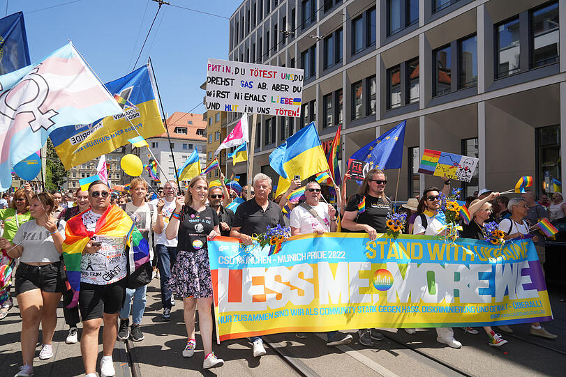 Oberbürgermeister Dieter Reiter mittendrin beim CSD.