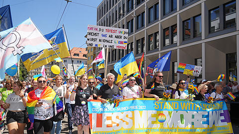 Oberbürgermeister Dieter Reiter mittendrin beim CSD.