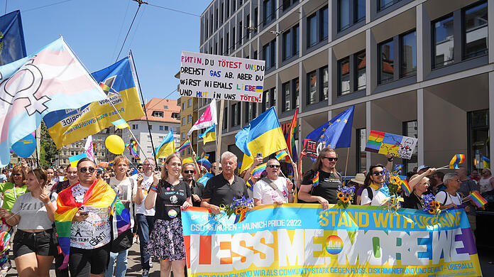 Oberbürgermeister Dieter Reiter mittendrin beim CSD.