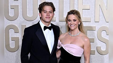 Reese Witherspoon mit ihrem Sohn Deacon.