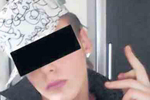 Seit Mai sitzt der Täter in Haft &ndash; jetzt wurde Anklage gegen den Jugendlichen erhob. Er stellt die Tat als &bdquo;Blödelei&ldquo; dar.